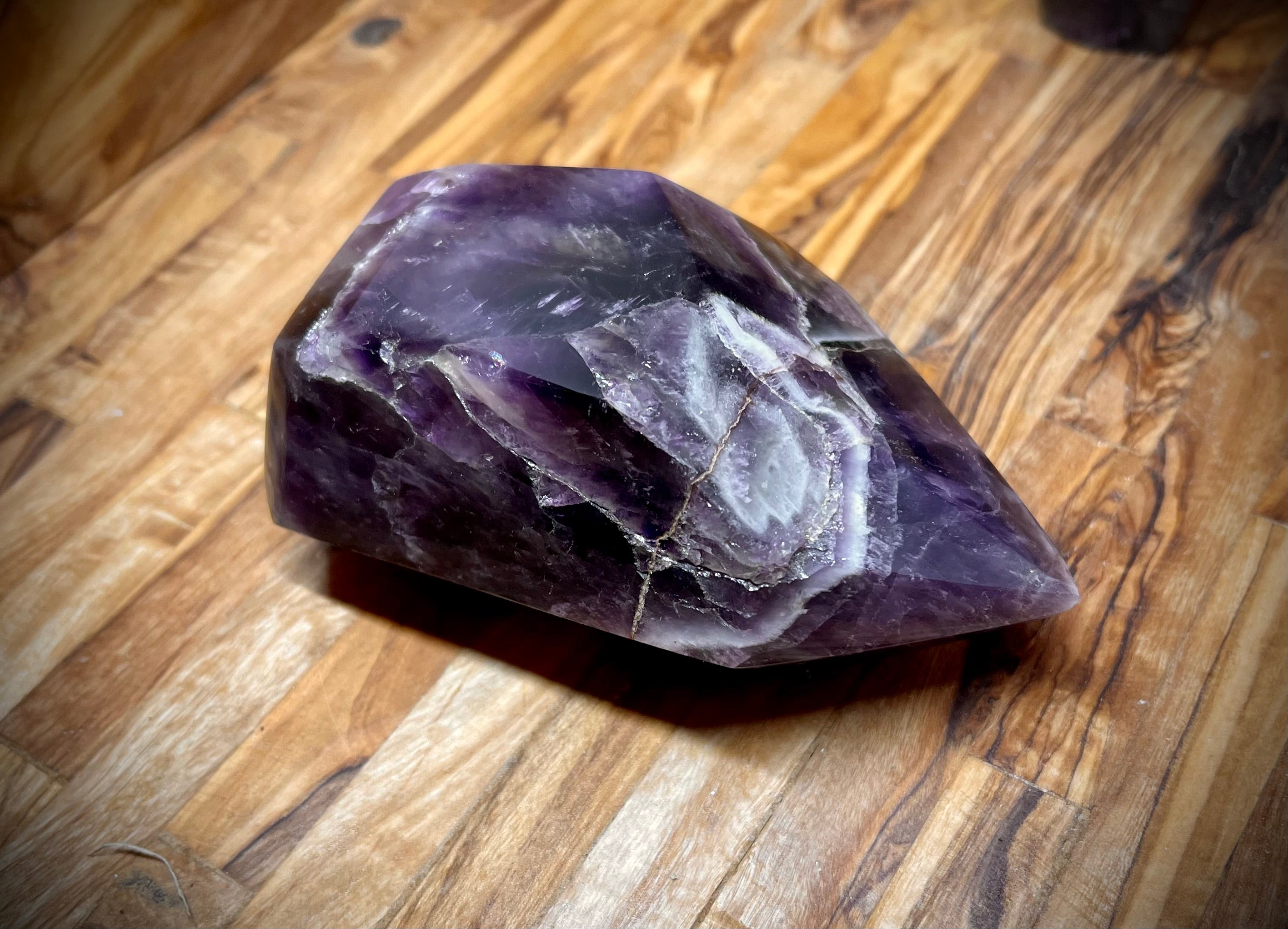 Chevron Amethyst Points